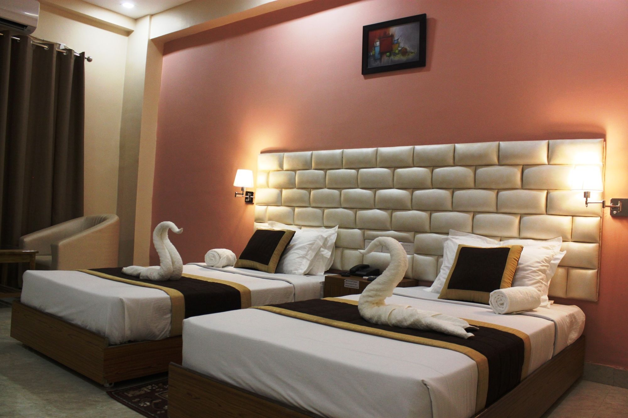 Hotel Siddhartha International Гая Экстерьер фото